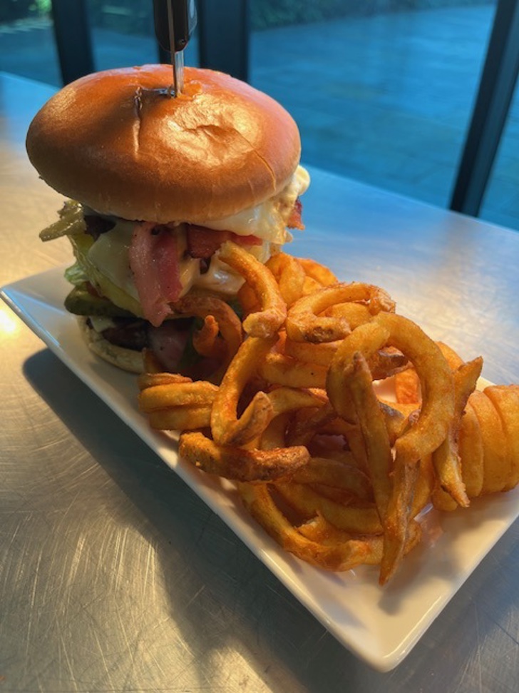 Aussie Burger with Seasoned Twisters